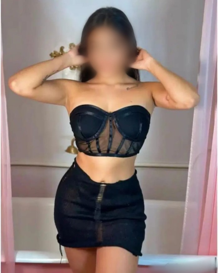 En TORTOSA JOVEN MUY CACHONDA DISPONIBLE