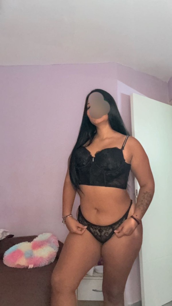 PAOLA 613499092 SCORT 24H Independiente ROSALEDA TETAS NATURALES