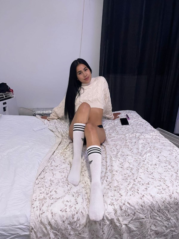 CAMILA una jovencita colombiana sexy descomplicada y cariñosa