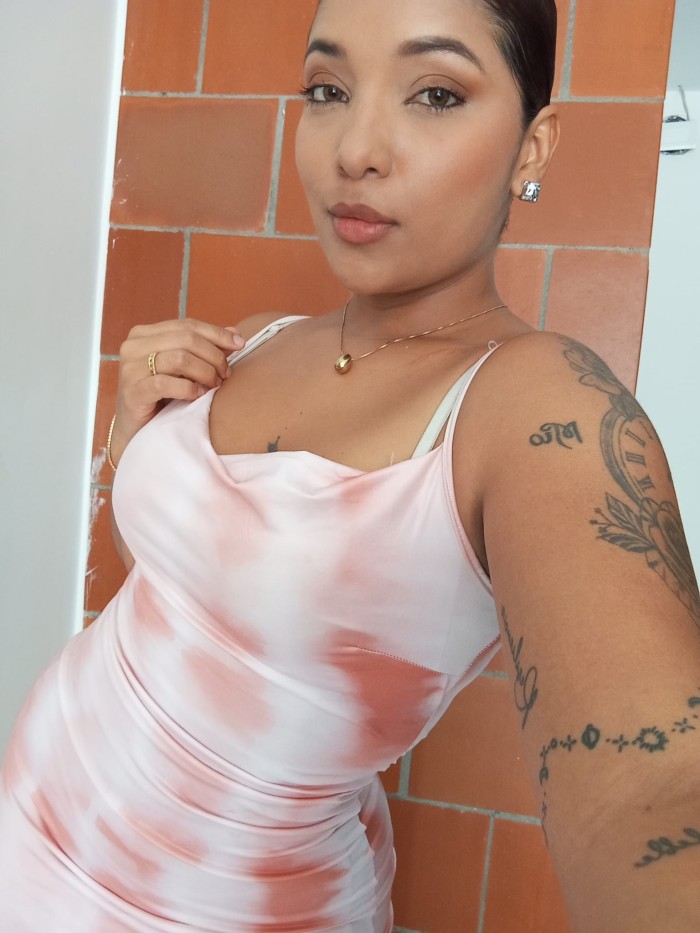 Greicy una jovencita divertida cañera