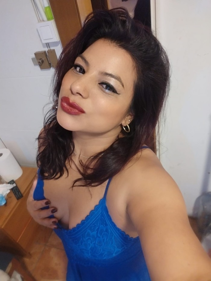 SENSUAL ARDIENE FIESTERA BOMBA DE SEXO LUJURIA