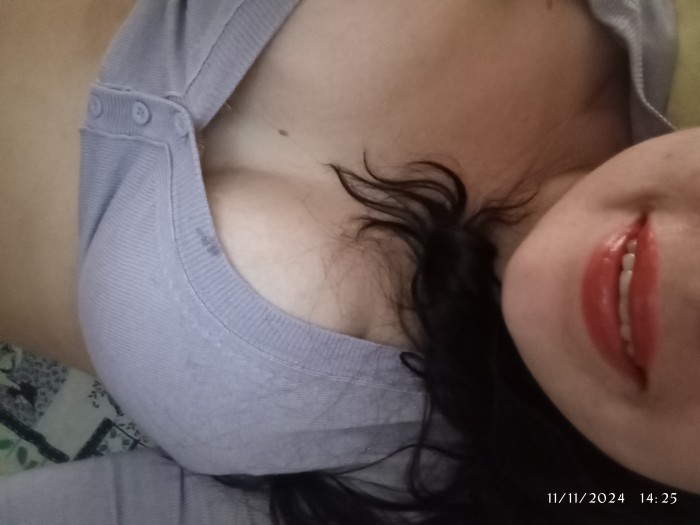 Ven a disfrutar conmigo soy una linda Colombiana