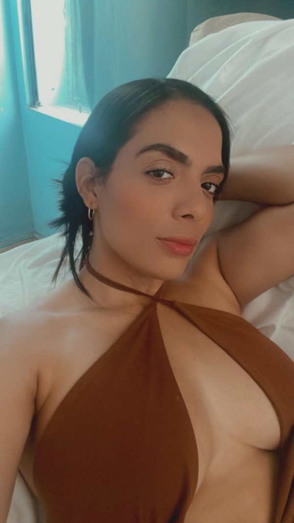 Quiero tu lechita en mis tetas