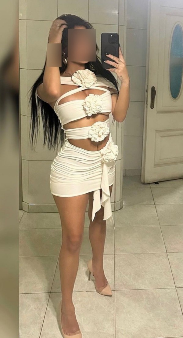 ¡JOVENCITA VENEZOLANA EXPLOSIVA RECIEN LLEGADA A LA ISLA!