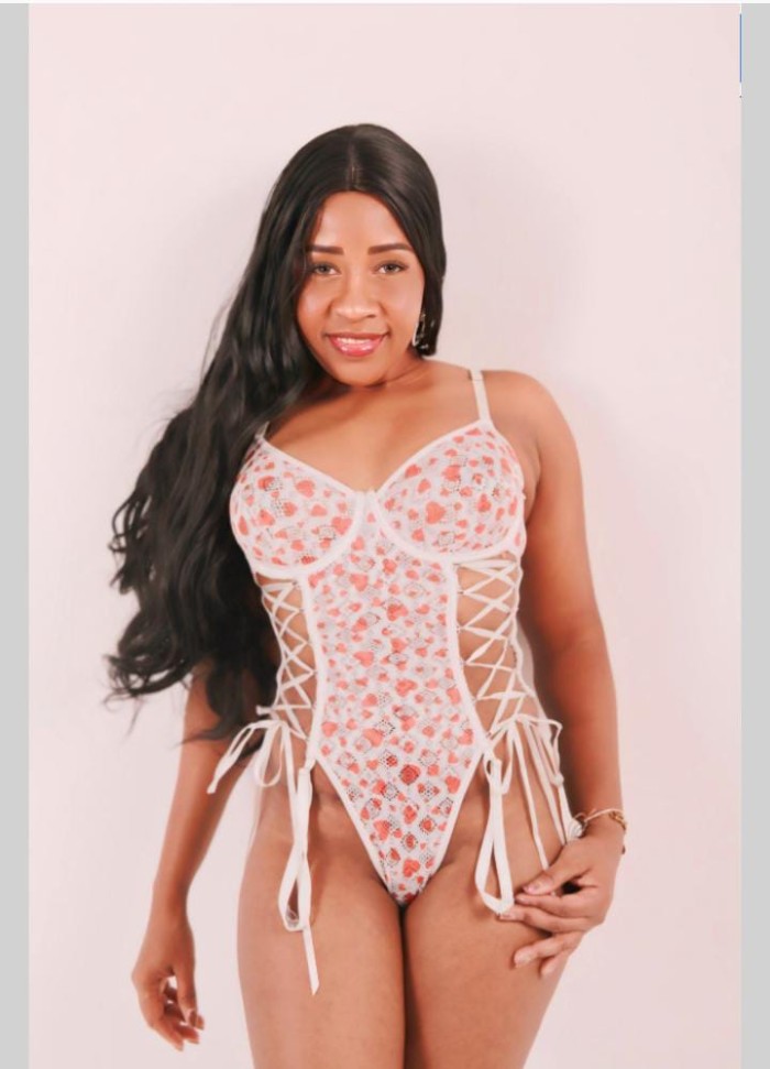 3 LATINAS EN BUSCA DE POLLAS LECHERAS PROMO EN VAL