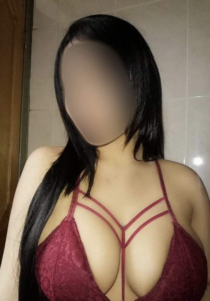 NOVEDAD MADURA CON GANAS SEXO MORBO Y MÁS