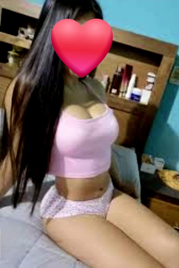 Chica colombiana muy interesante y muy viciosa