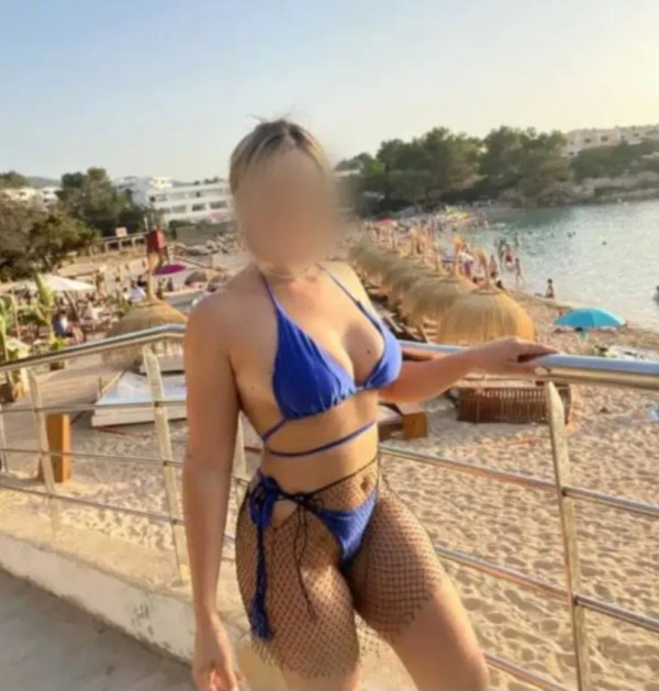 CHICA SEXI CON FIGURA DELICIOSA EN LUCENA