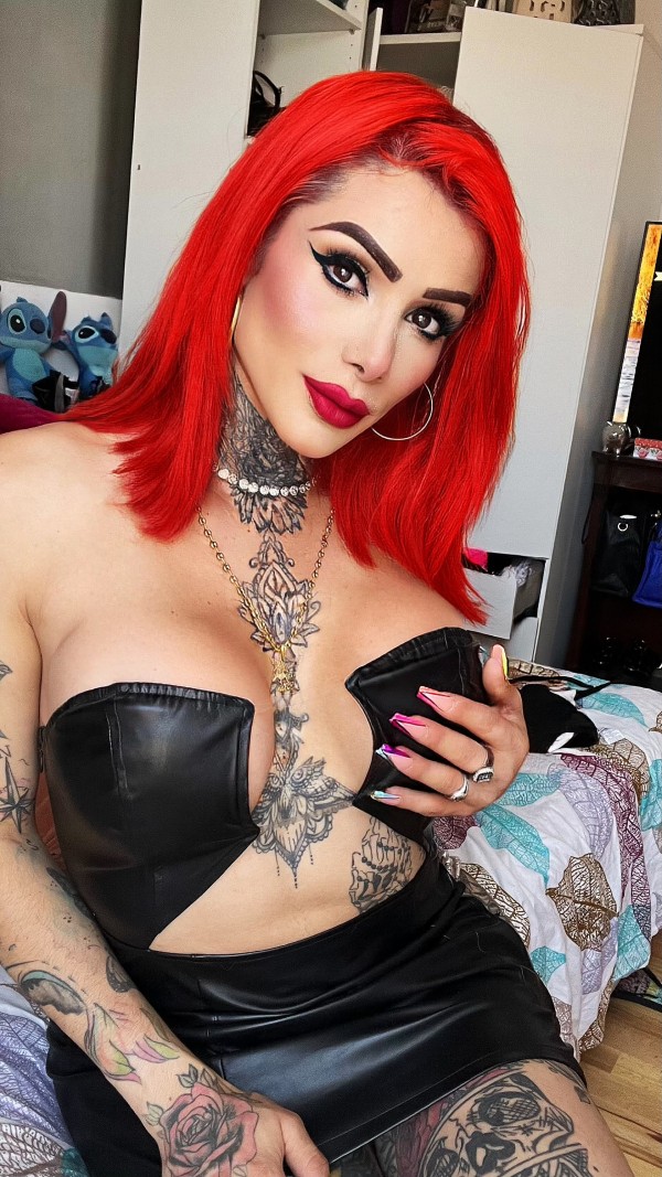 Atrévete sexy  tatto por últimos días, trans colombiana super explosiva