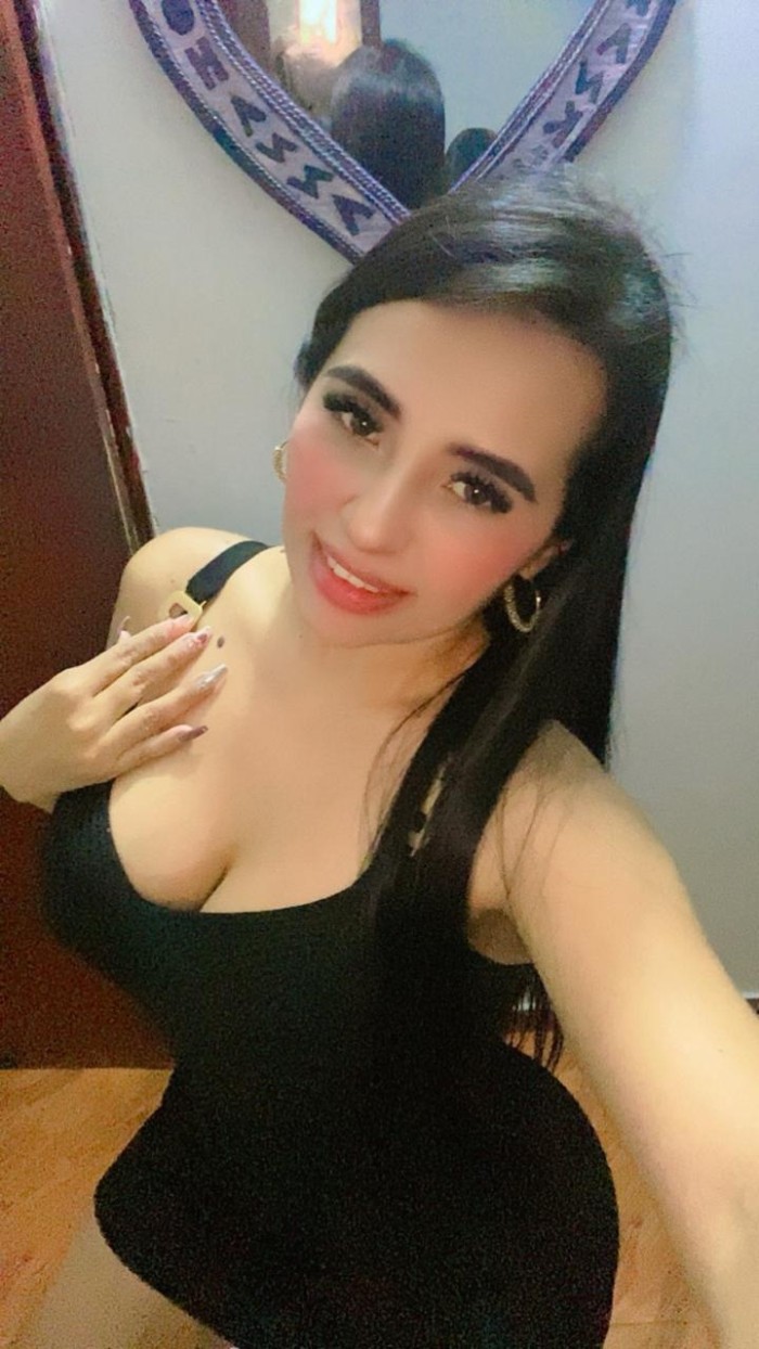 DULCE COLOMBIANA MUY COMPLACIENTE