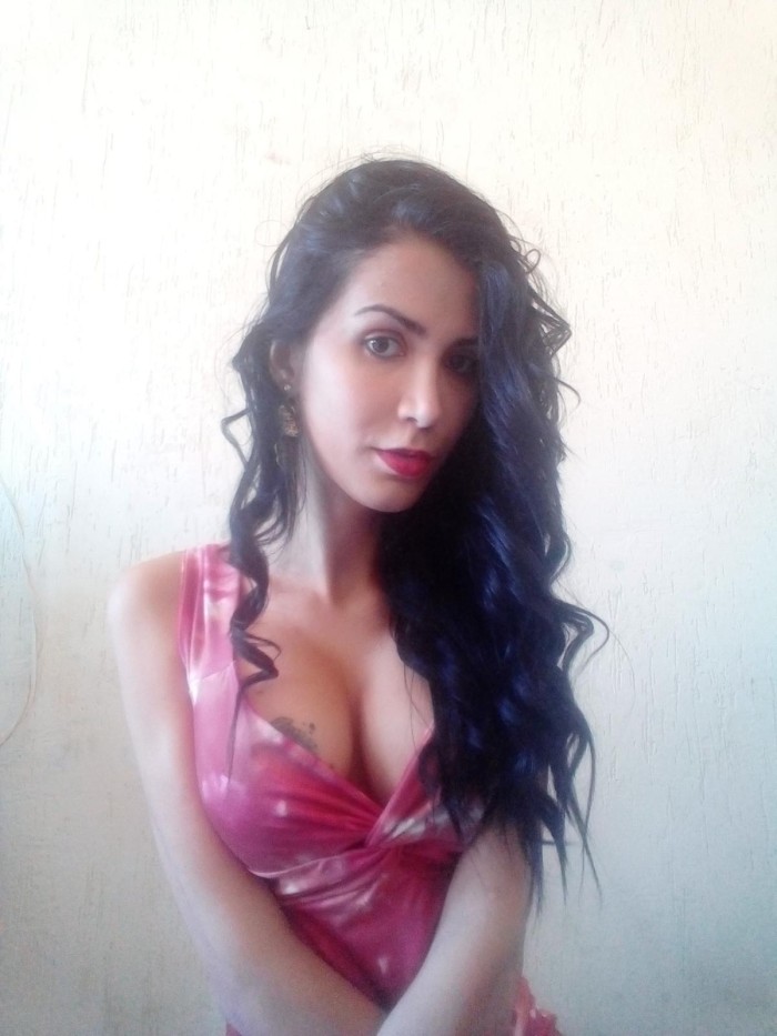 Coral diosa trans latina