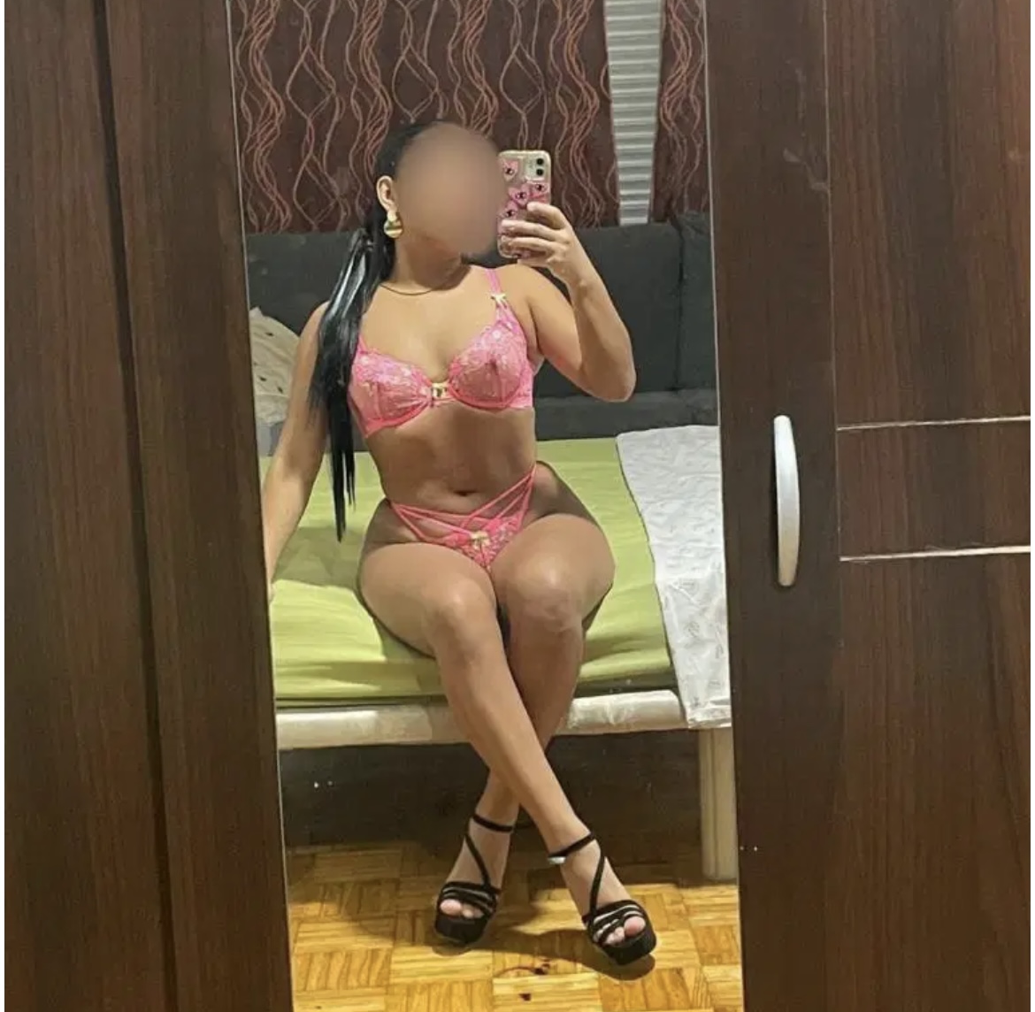 Jovencita cariñosa coñito calientito