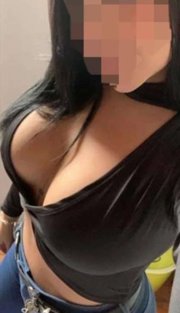 JOVENCITA JUGUETONA MUY CARIÑOSA PLASENCIA