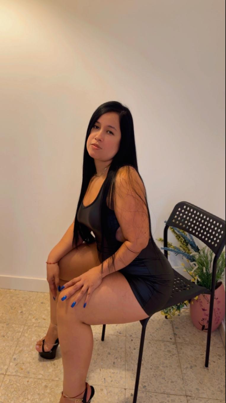 ROXANA VENEZOLANA MUY CARIÑOSA Y CACHONDA QUE TE HARÁ PASARLO INCREIBLE