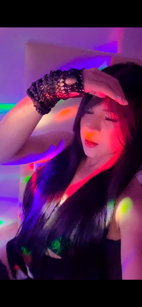 Malu fiestera traga leche 69 chupo culo Bn riko sin prisa