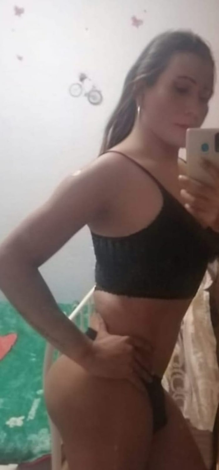 Noelia 28 Años TRANS Sexy, sensual y juguetona