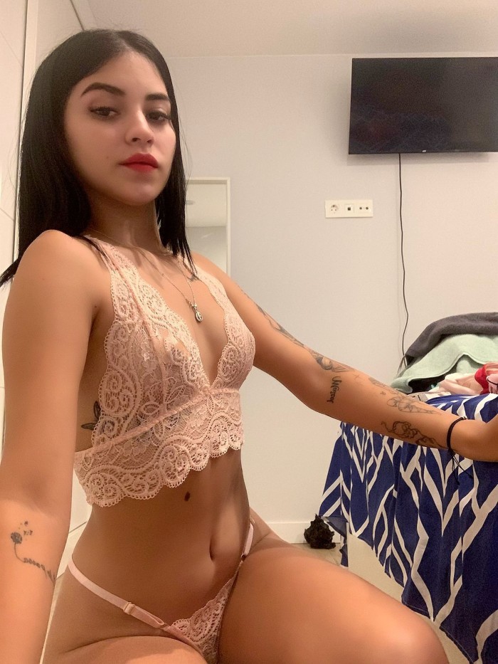 CAMILA DULCE PEDACITO DE CIELO