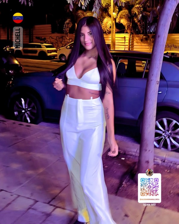 ESCORT TEEN EN EL CENTRO DE PALMA DE MALLORCA. 24 HORAS DISPONIBLE