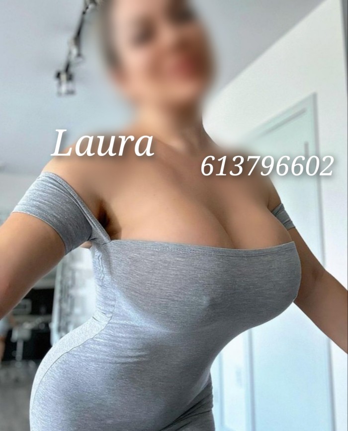 BELLA RUBIAZA COQUETA Y JUGUETONA 50€