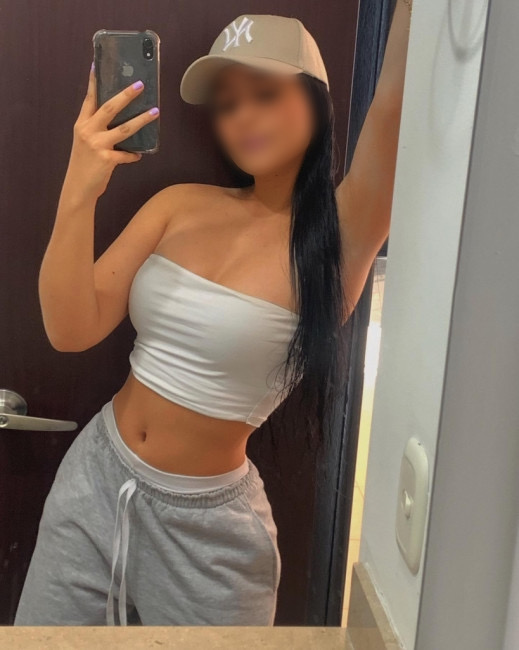 Amanda  morenita  Escort deluxe en Madrid !