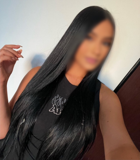 Amanda  morenita  Escort deluxe en Madrid !