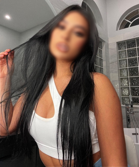 Amanda  morenita  Escort deluxe en Madrid !