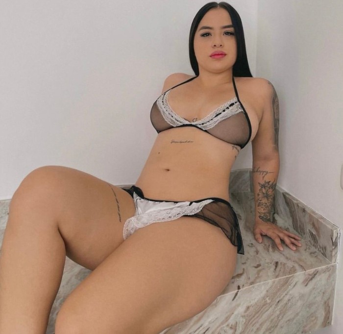 Hola mis amores soy nueva en la zona.