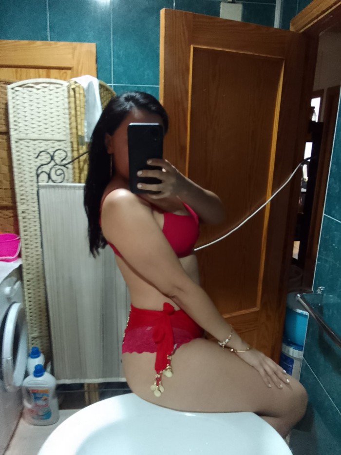 Latina sensual y muy caliente en Móstoles