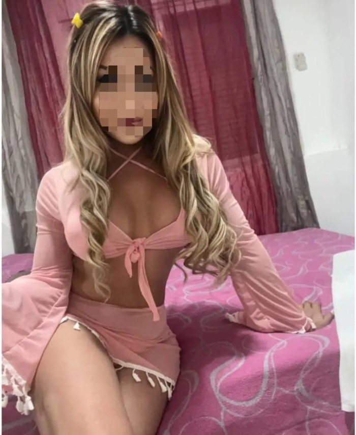 Rubia encantadora sexy caliente