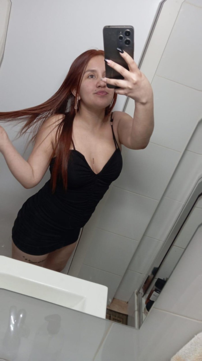 NOVEDAD SENSUAL Y FOGOSA LATINA EN COLLBALNC