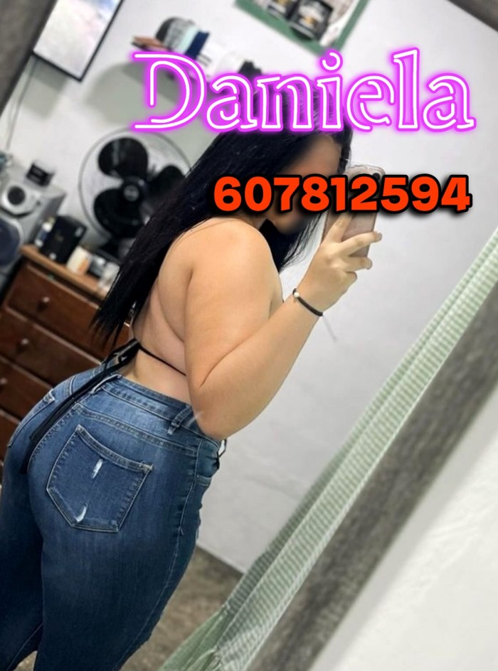 DANIELA y ALEXA, SENSUALIDAD Y PLACER DOBLE.