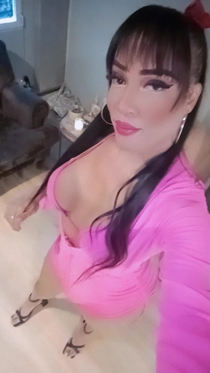 ROMINA LA PODEROSA, TRANS LLENA DE MUCHA COMPLICID