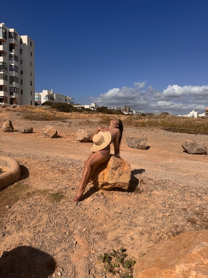 Guarra cañera en (torrassa)