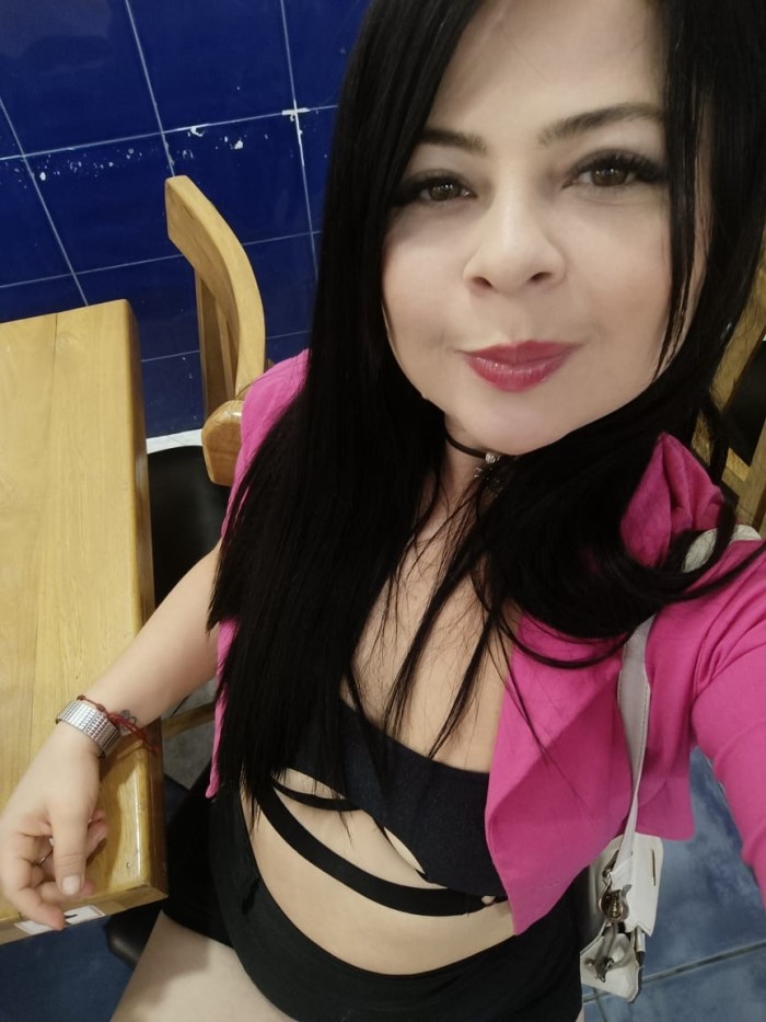 Nueva milf Isabela carnosa ardiente guarra fiesta