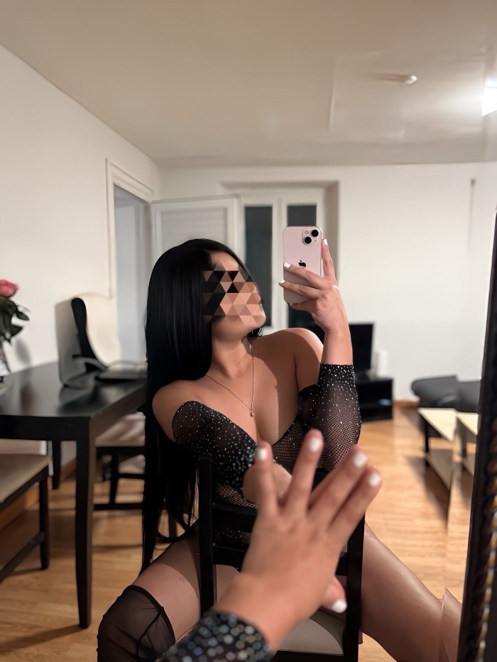 ESCORTS LATINA DISPONIBLE PARA FIESTAS Y MUCHO MAS