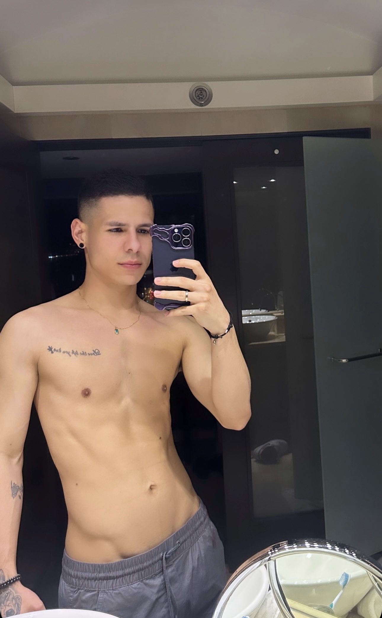 Sexy latino colombiano pollon discreto XL