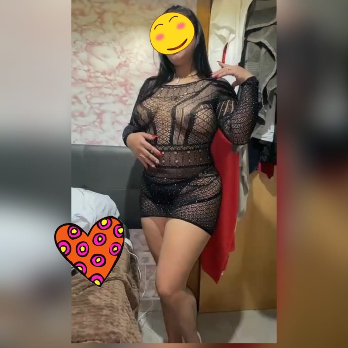 BOMBA DE SEXO CALIENTE TODITA PARA TI AL TOPE