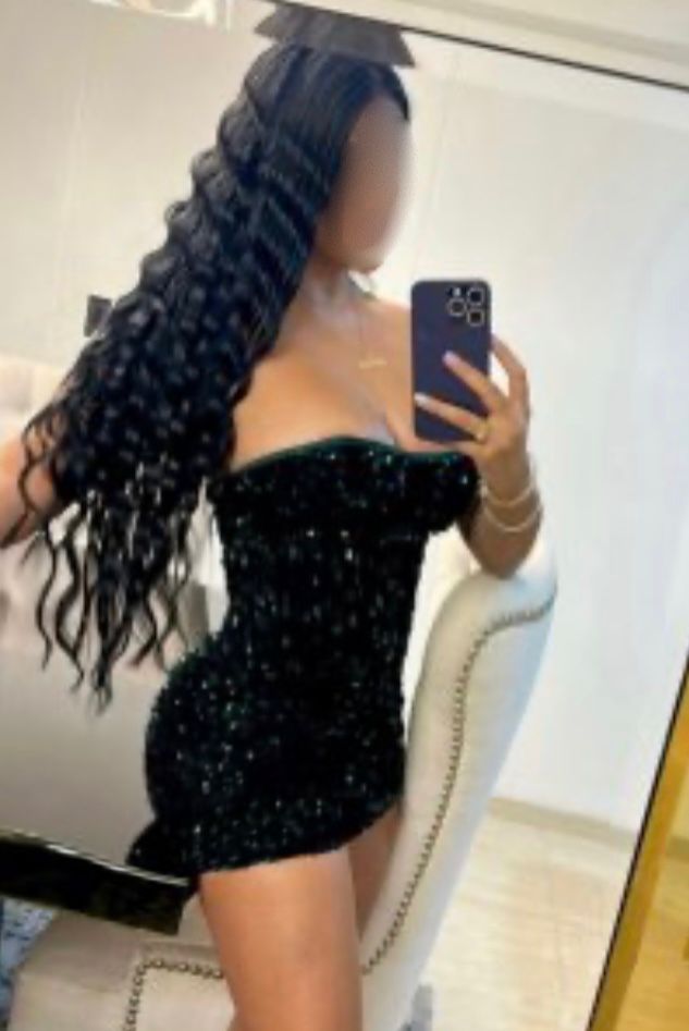 NORA CHICA ARABE SENSUAL COMPLETITA caliente 24h