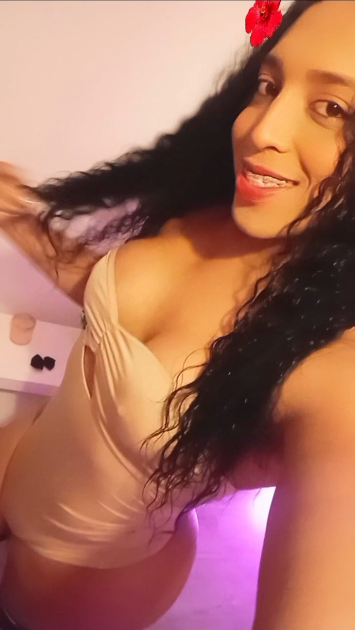 COLOMBIANA MORBOSA, ACTIVA Y PASIVA!! FULL LECHERA