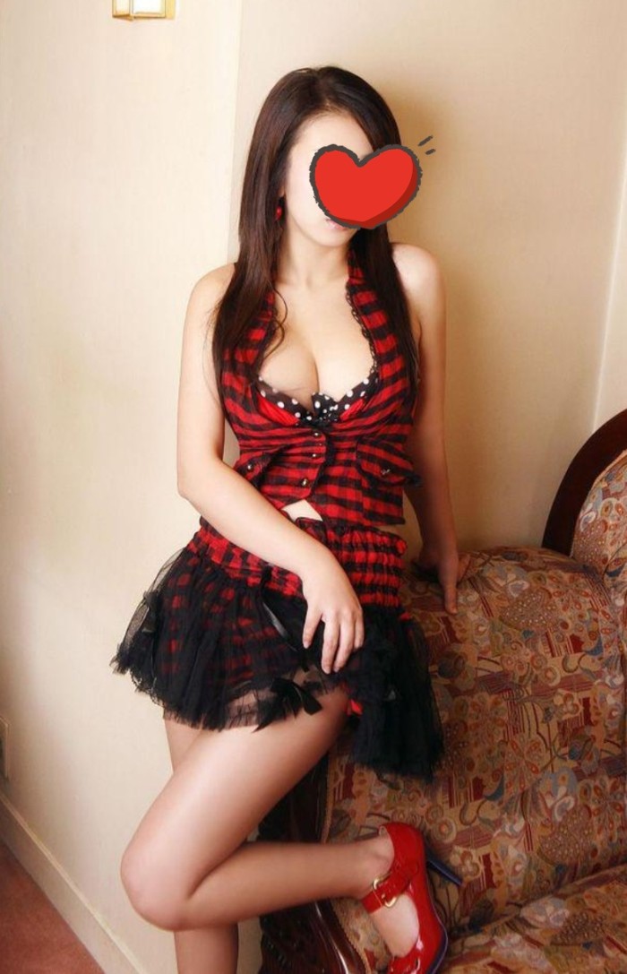 Nueva chica asiatica cariñosa guapísima