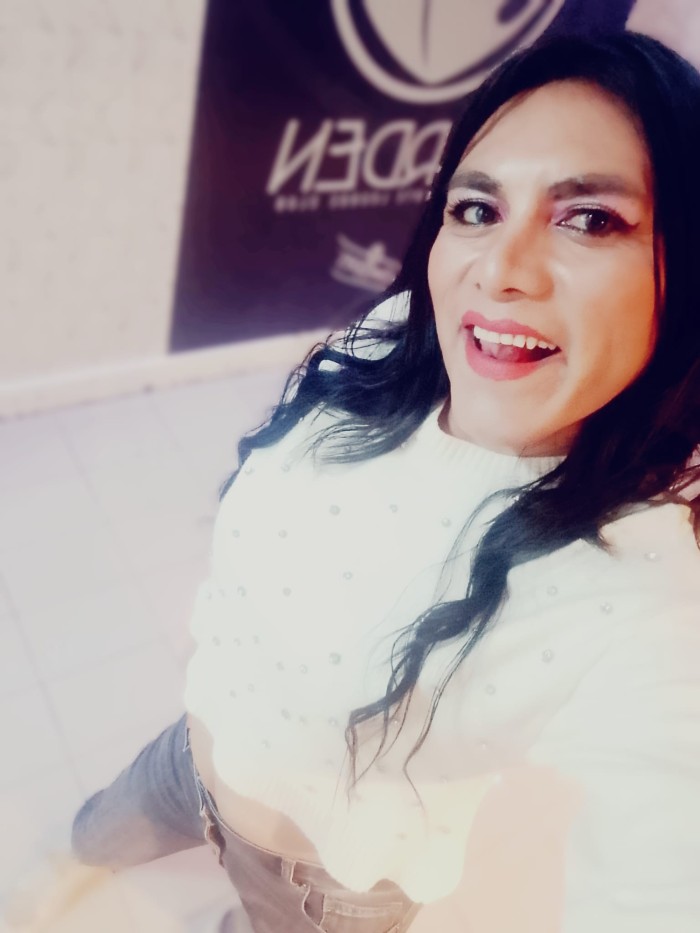 Trans latina muy cachonda y warra disponible ahora