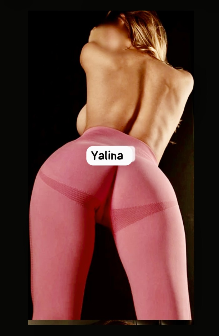 Yalina espectacular rubia exótica