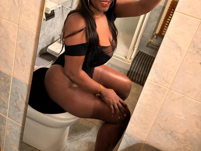 Abril colombiana nueva en Granollers 673895246