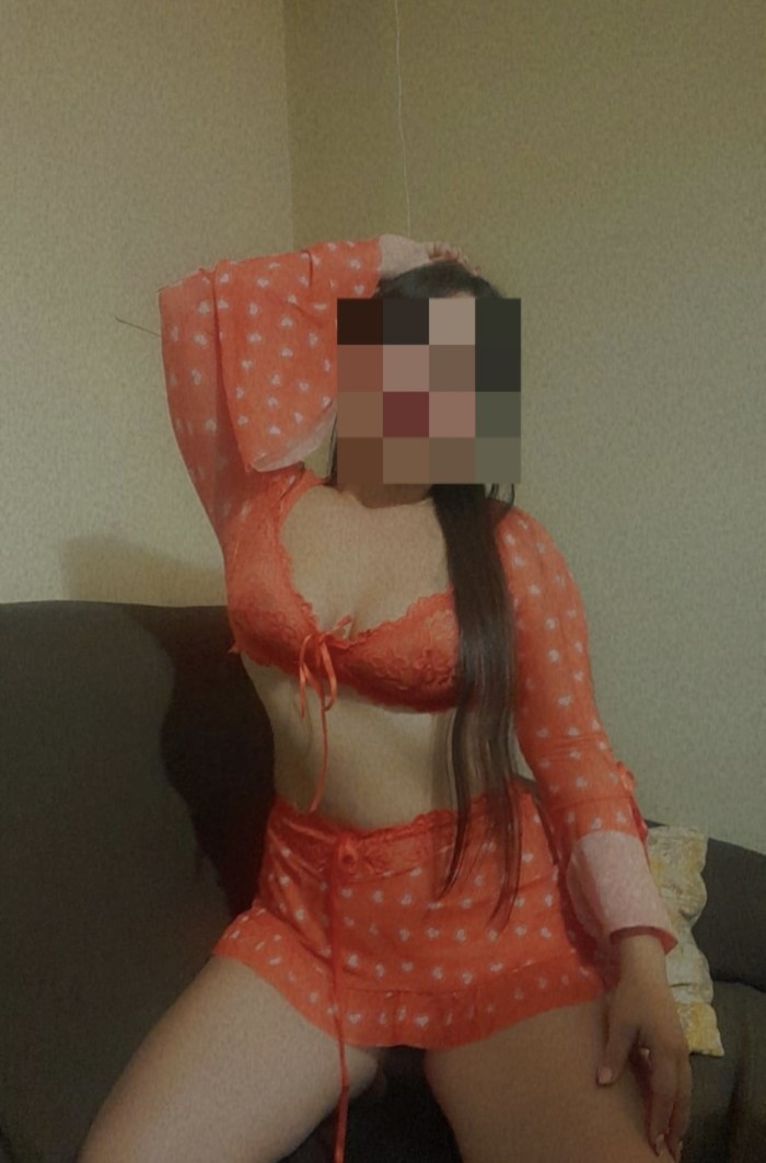 Colombiana esperándote para hacer travesuras