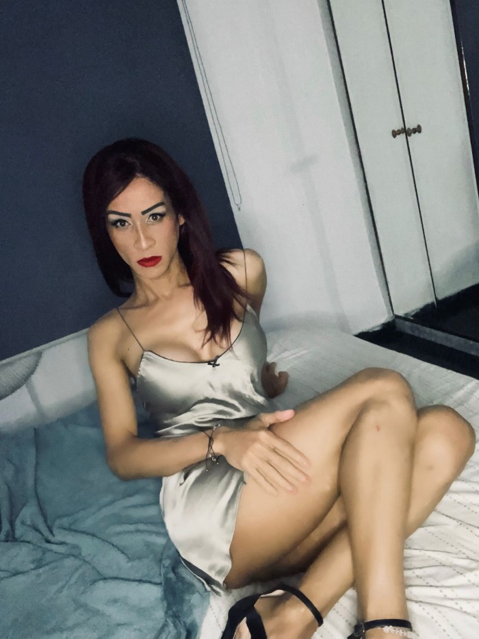 VENEZOLANA ARDIENTE CHICA TRANS FOGOSA NOVEDAD