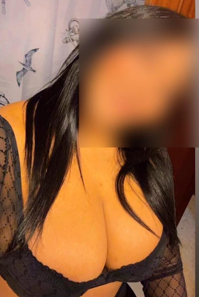 SEXY MORENA SOY TODO LO QUE BUSCAS MI AMOR