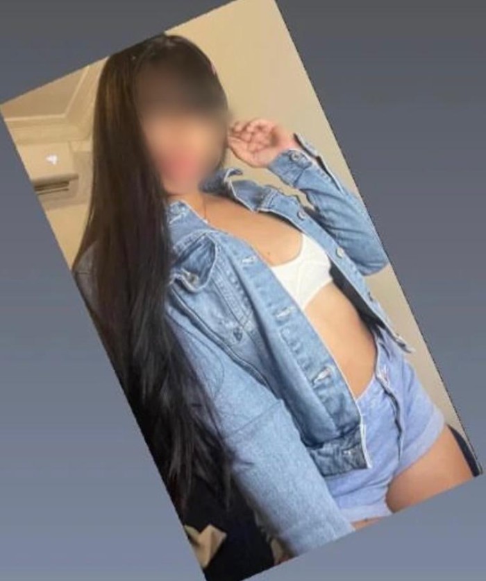 DELGADITA Y SENSUAL JOVENCITA, SOY KATALINA