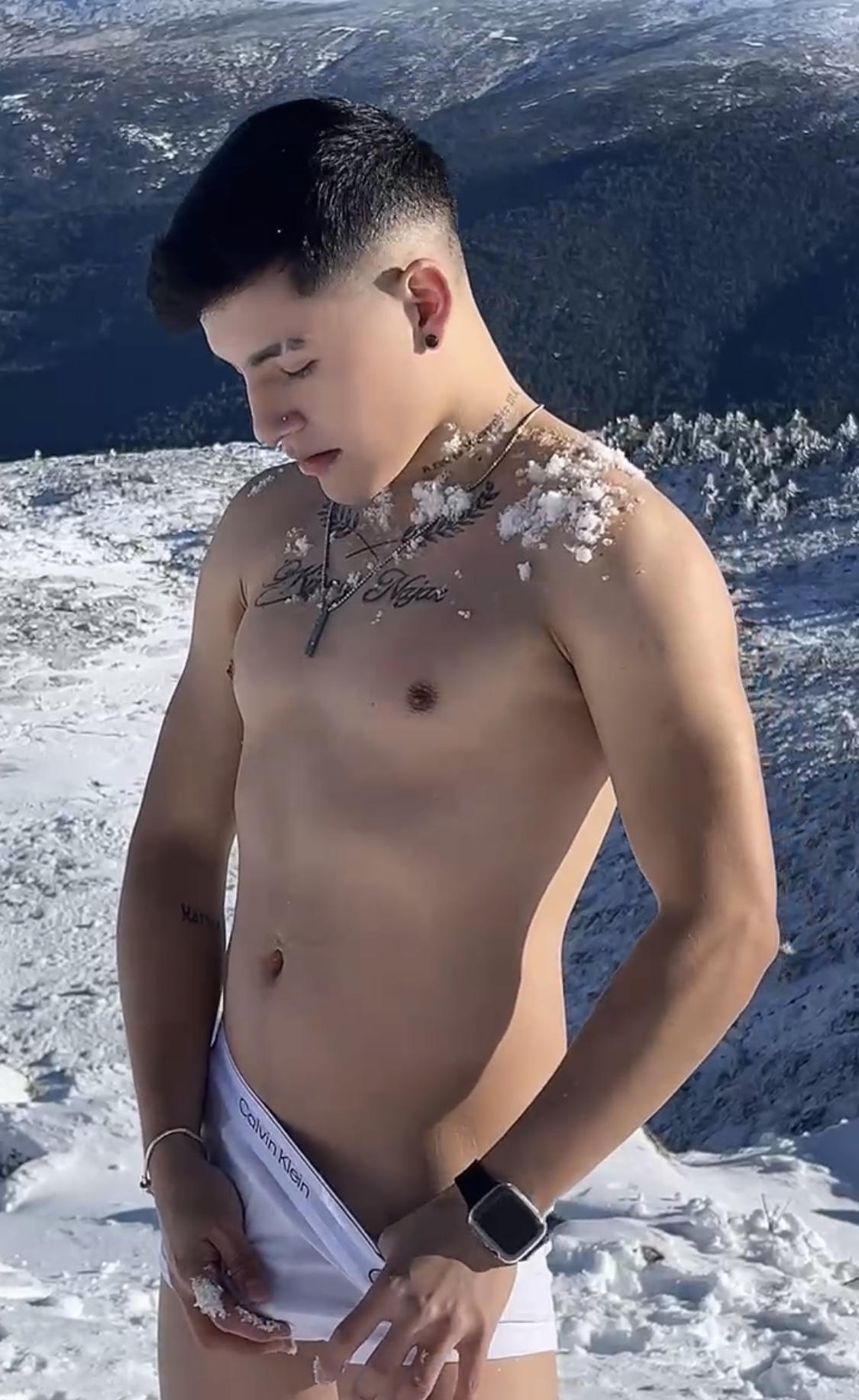 ÁNGEL COLOMBIANO TWINK APACIONADO CANDENTE