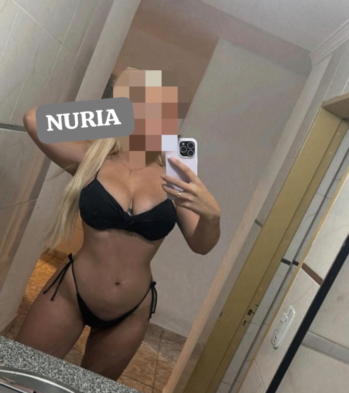 Rubita cariñosa apasionada disponible hoy