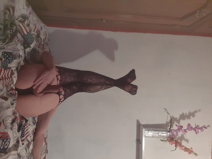 Samira travesti masajista erotica